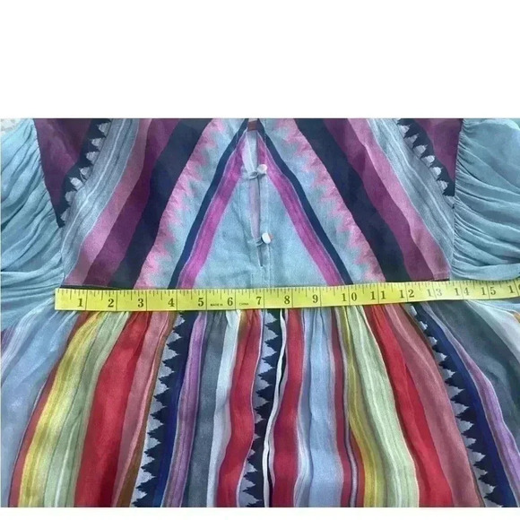 blank.London M Blouse HSA Shipped via USPS - Picture 9 of 10